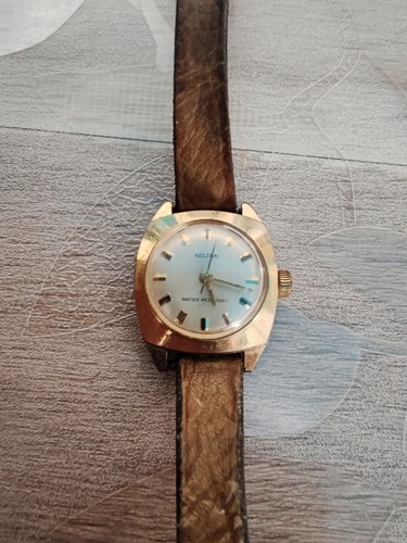 Rare montre 1973 - montre,
