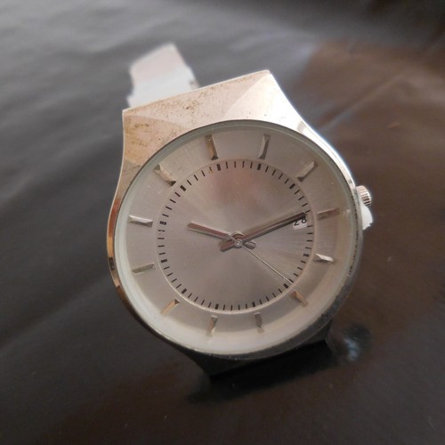 Montre stainless steel - stainless, back